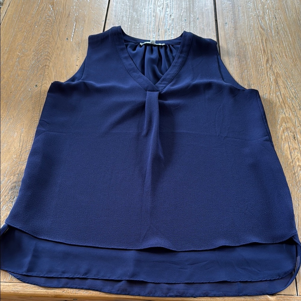 Navy Sleeveless Women's Flowy Top, size S